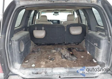 2000 Chevrolet Tahoe All New Lt из США, поврежденный, VIN 1GNEK13T7YJ167979